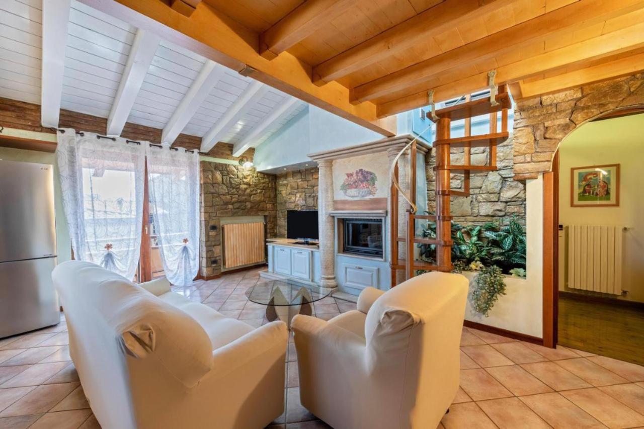 Casa Vacanze Baccolo Polpenazze del Garda Zewnętrze zdjęcie