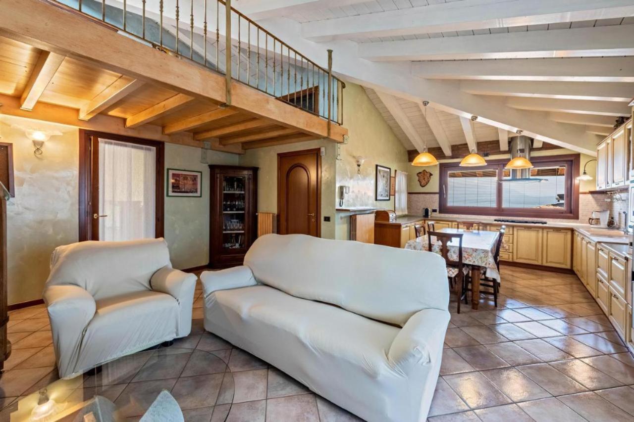 Casa Vacanze Baccolo Polpenazze del Garda Zewnętrze zdjęcie