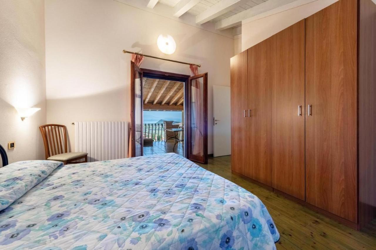 Casa Vacanze Baccolo Polpenazze del Garda Zewnętrze zdjęcie